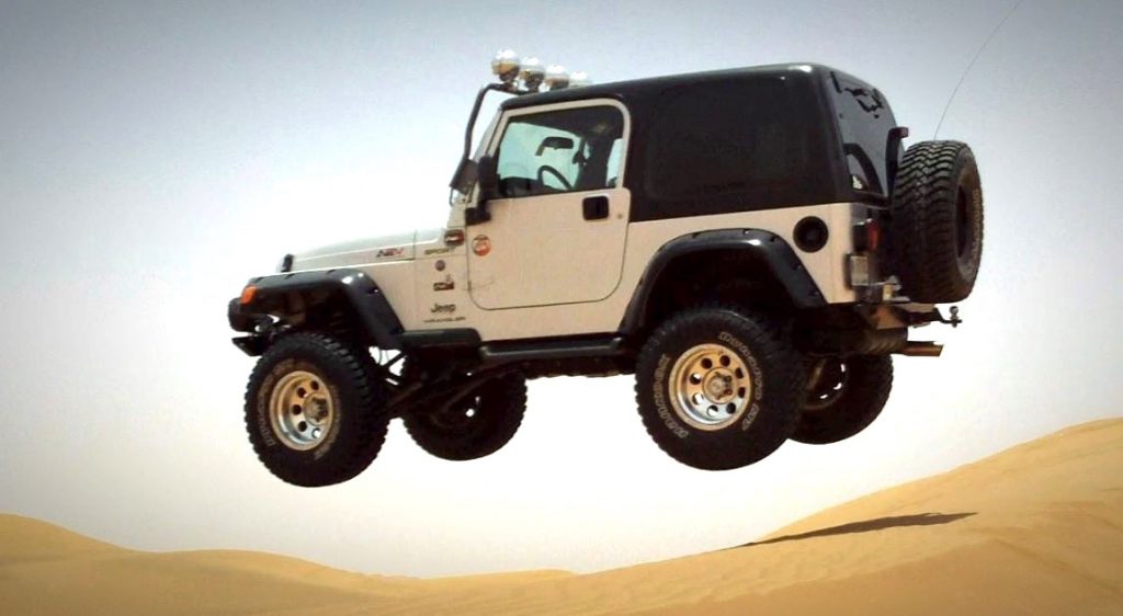 xavier-mongin-jeep